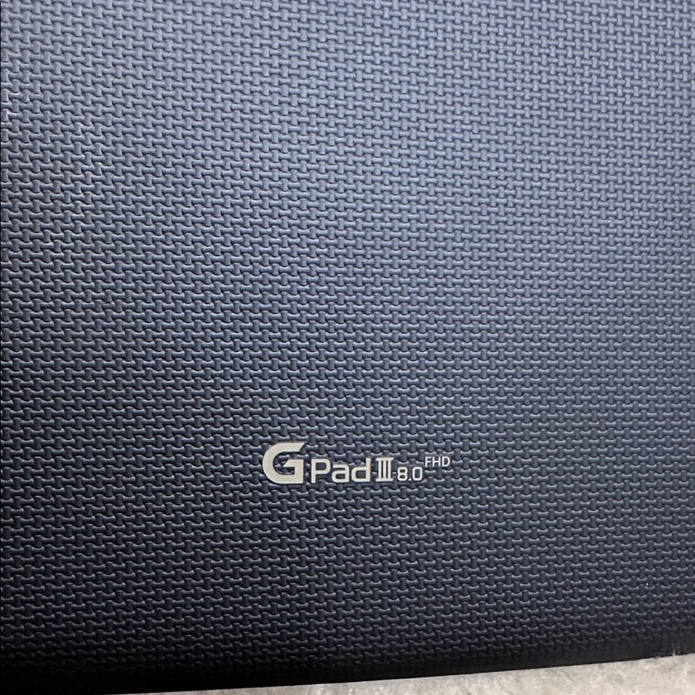 LG tablet - Picture 3 of 4